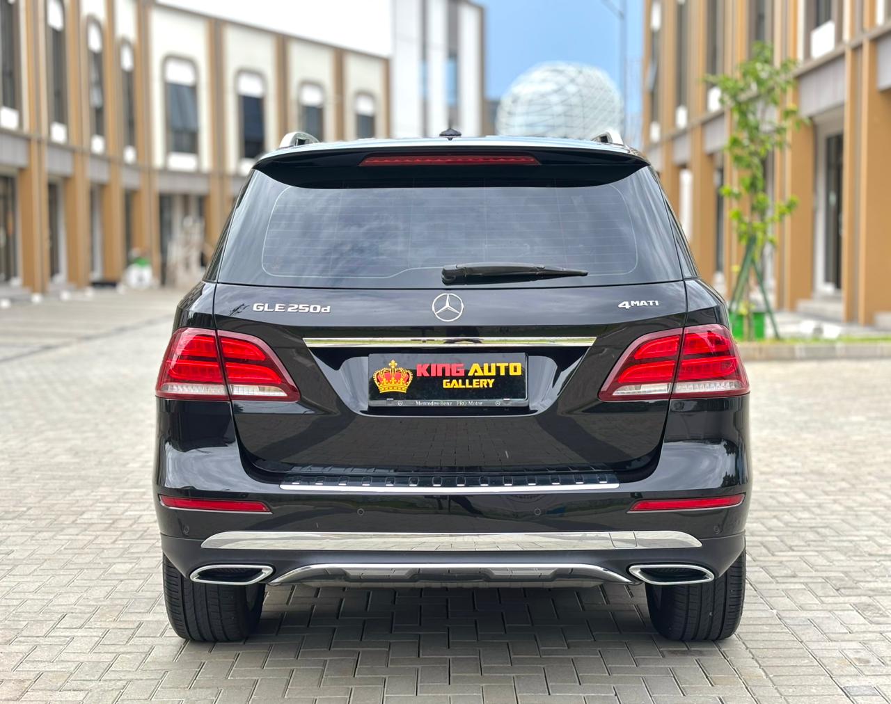 Mercedez Benz GLE 250D  2018